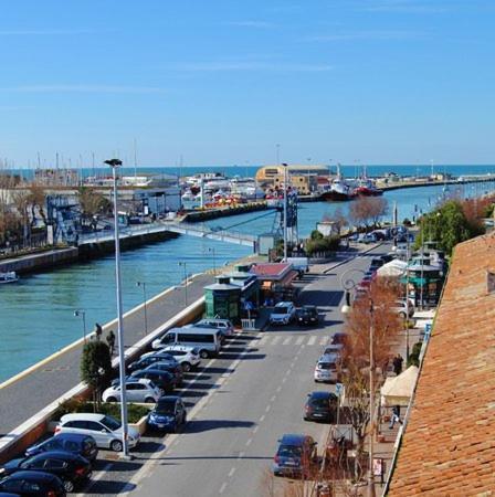 Sea Apartment Fiumicino Exterior photo