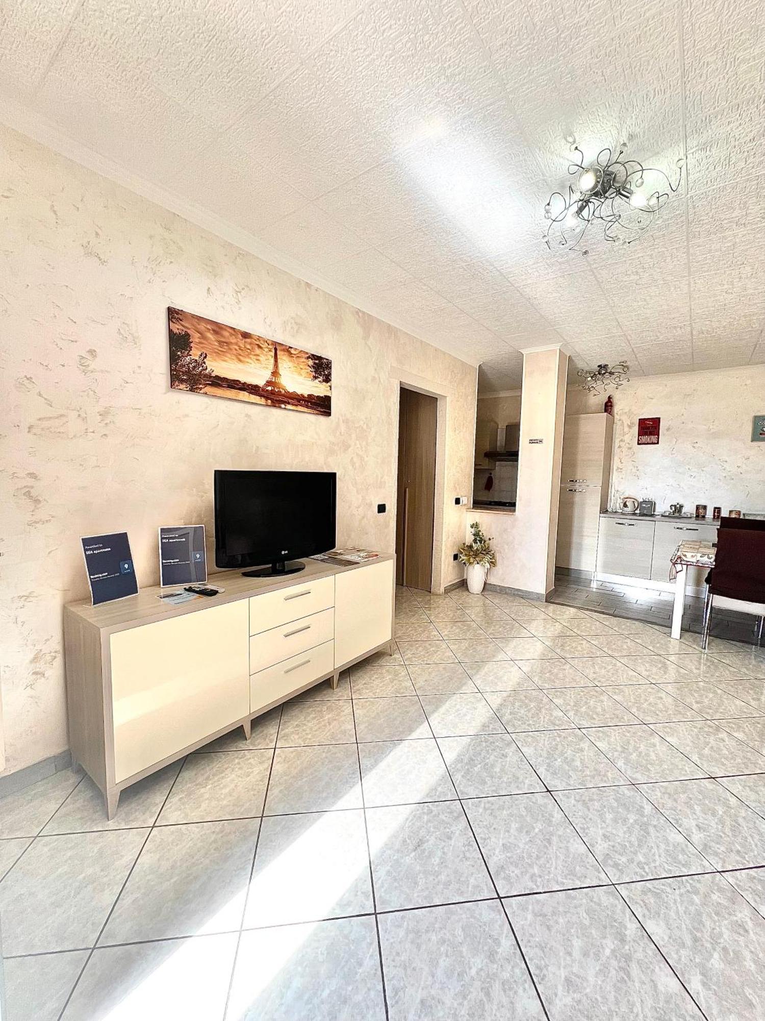 Sea Apartment Fiumicino Exterior photo